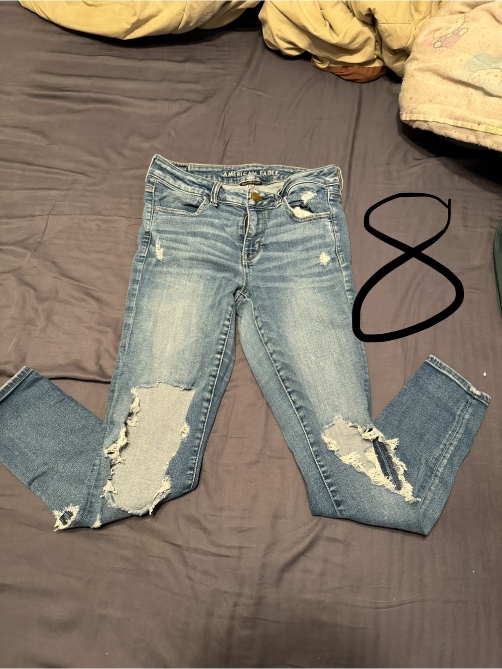 MULTIPLE American Eagle Outfitters Light Wash Ripped Women’s Jeans - Light Blue